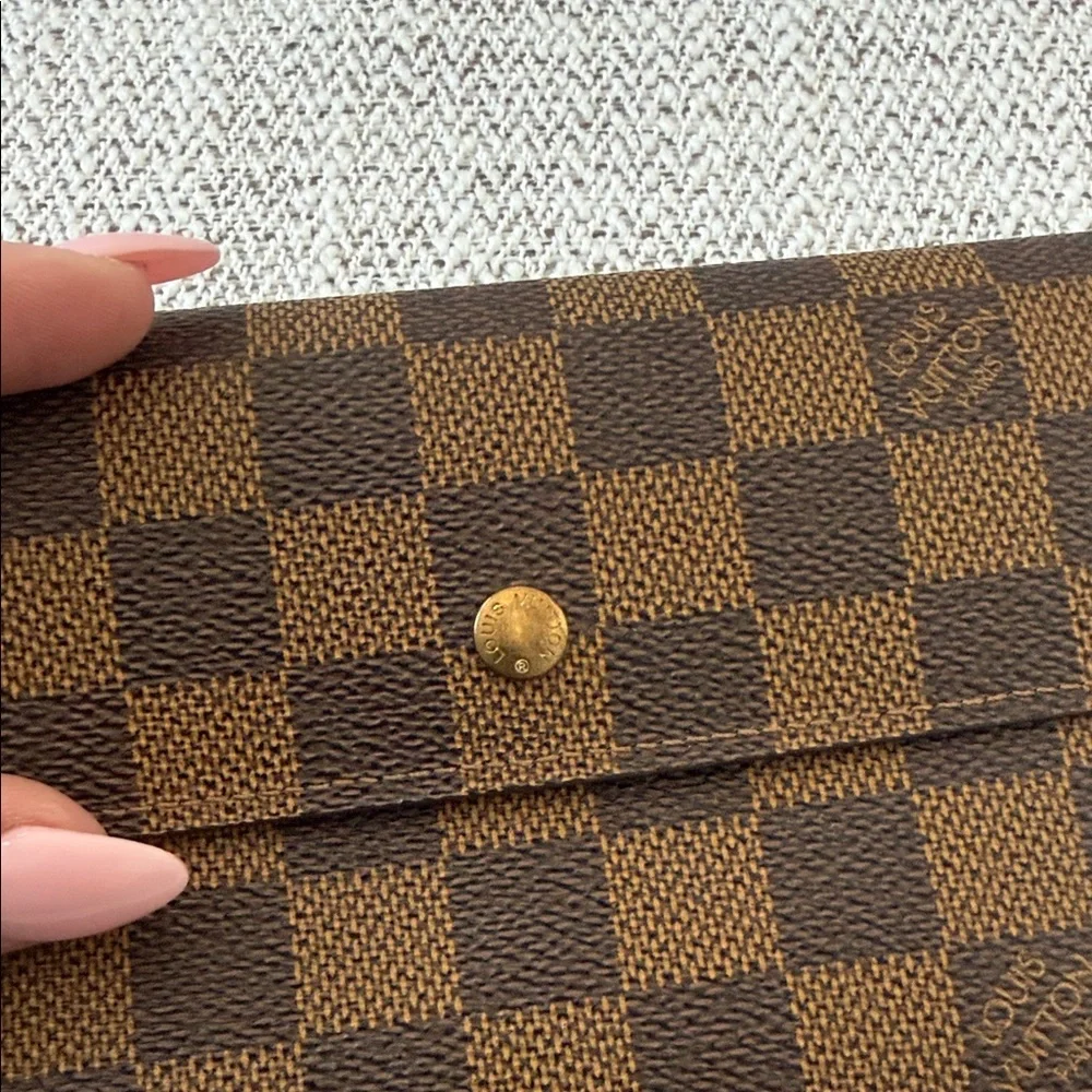 Louis Vuitton Brown Damier Ebene tri fold Wallet